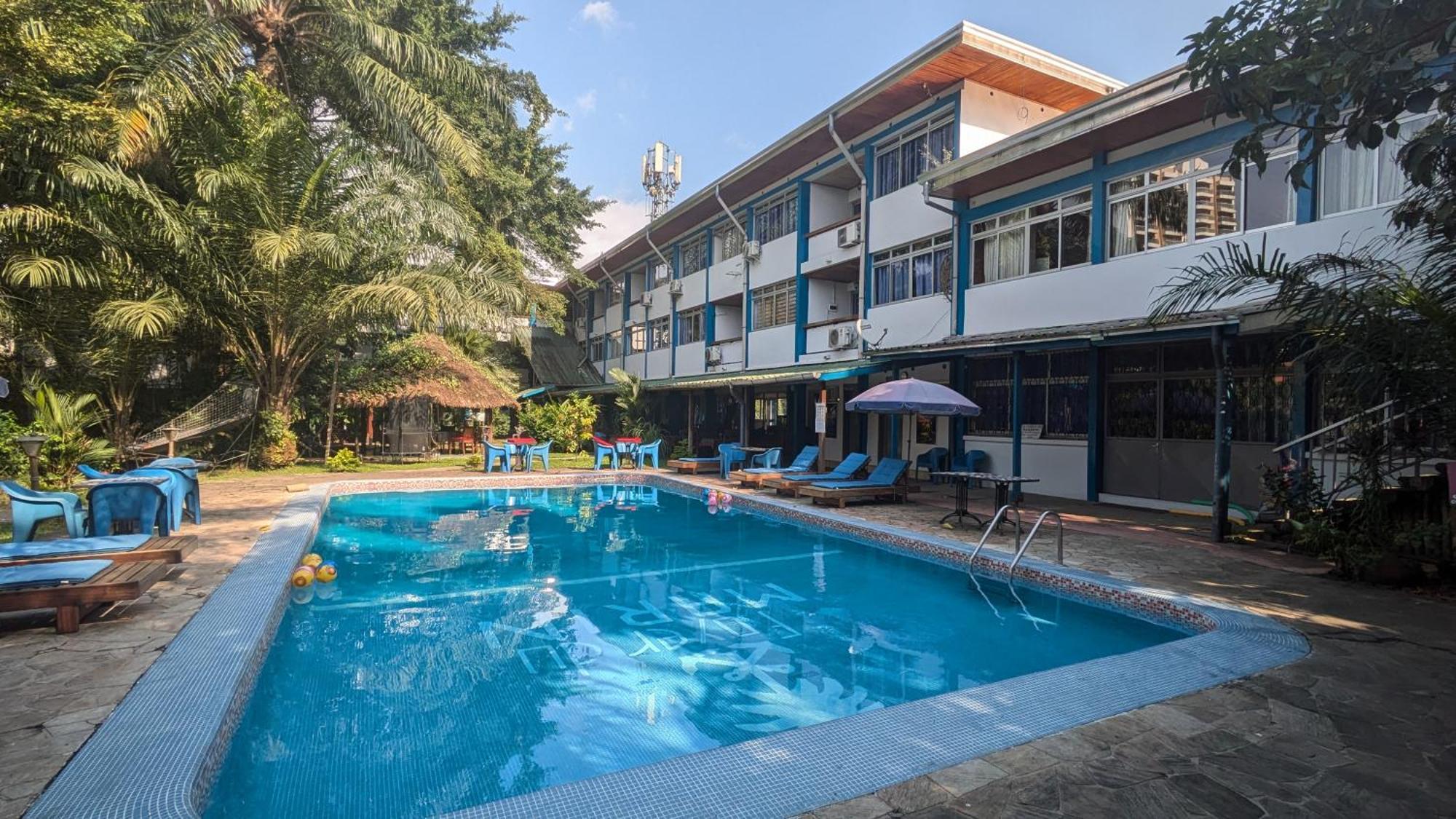 Foyer Du Marin - Deutsche Seemannsmission Douala Eksteriør billede