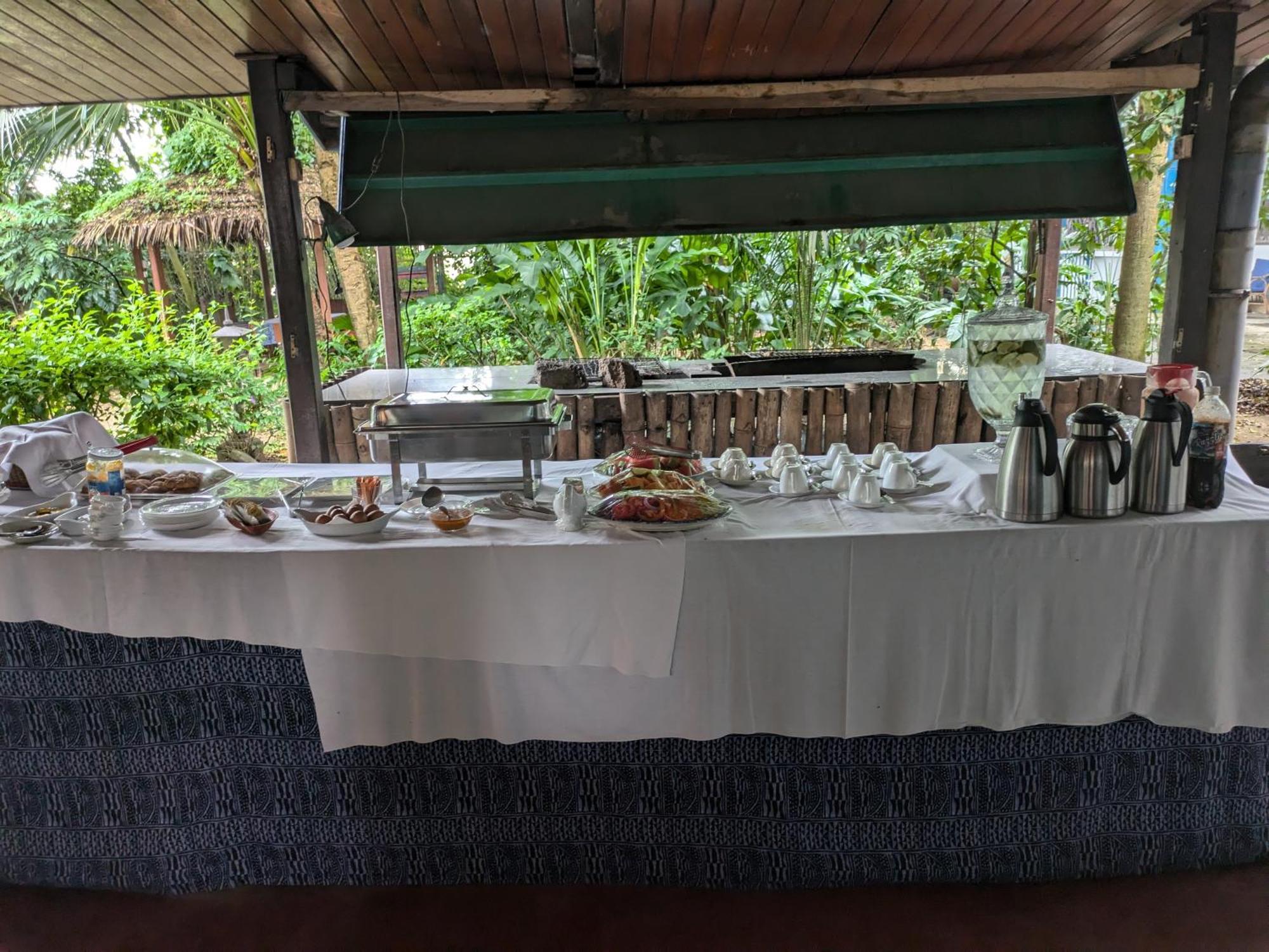 Foyer Du Marin Hotel Douala Eksteriør billede