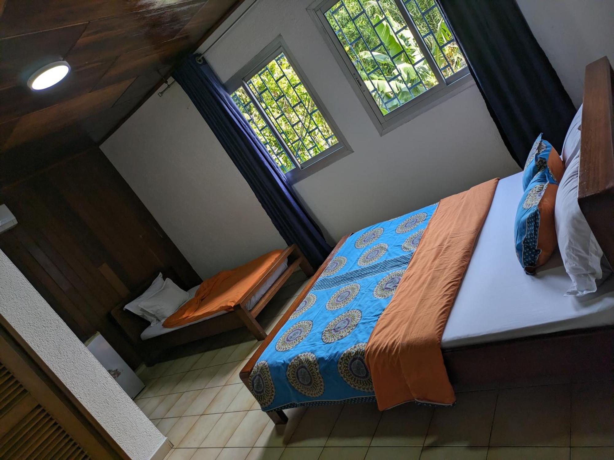 Foyer Du Marin - Deutsche Seemannsmission Douala Eksteriør billede
