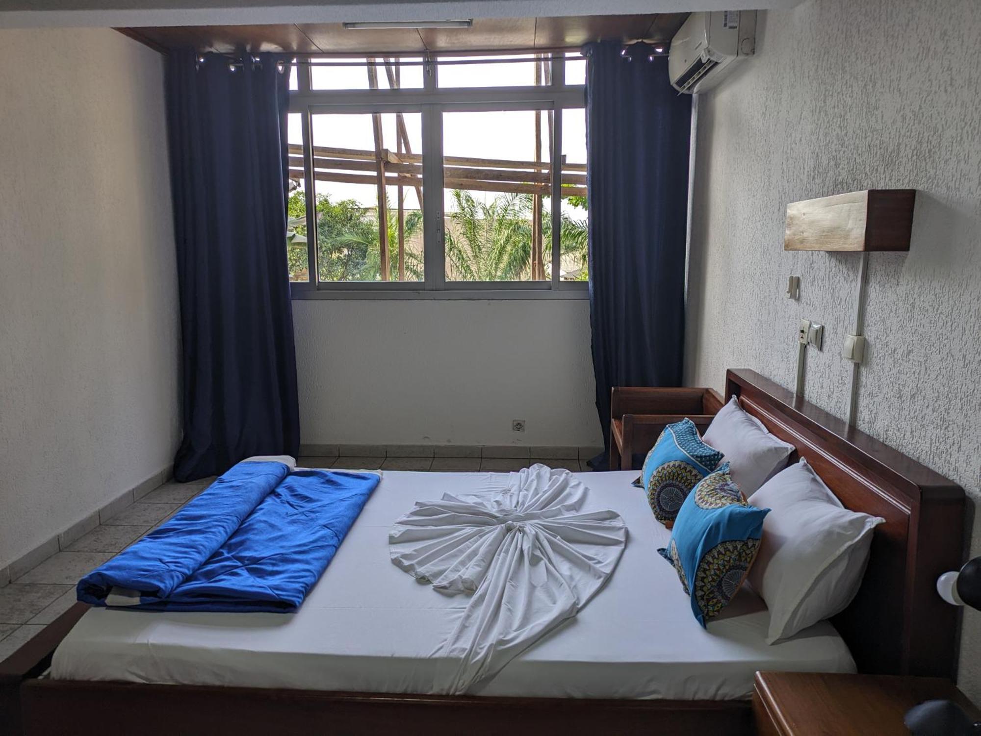Foyer Du Marin - Deutsche Seemannsmission Douala Eksteriør billede