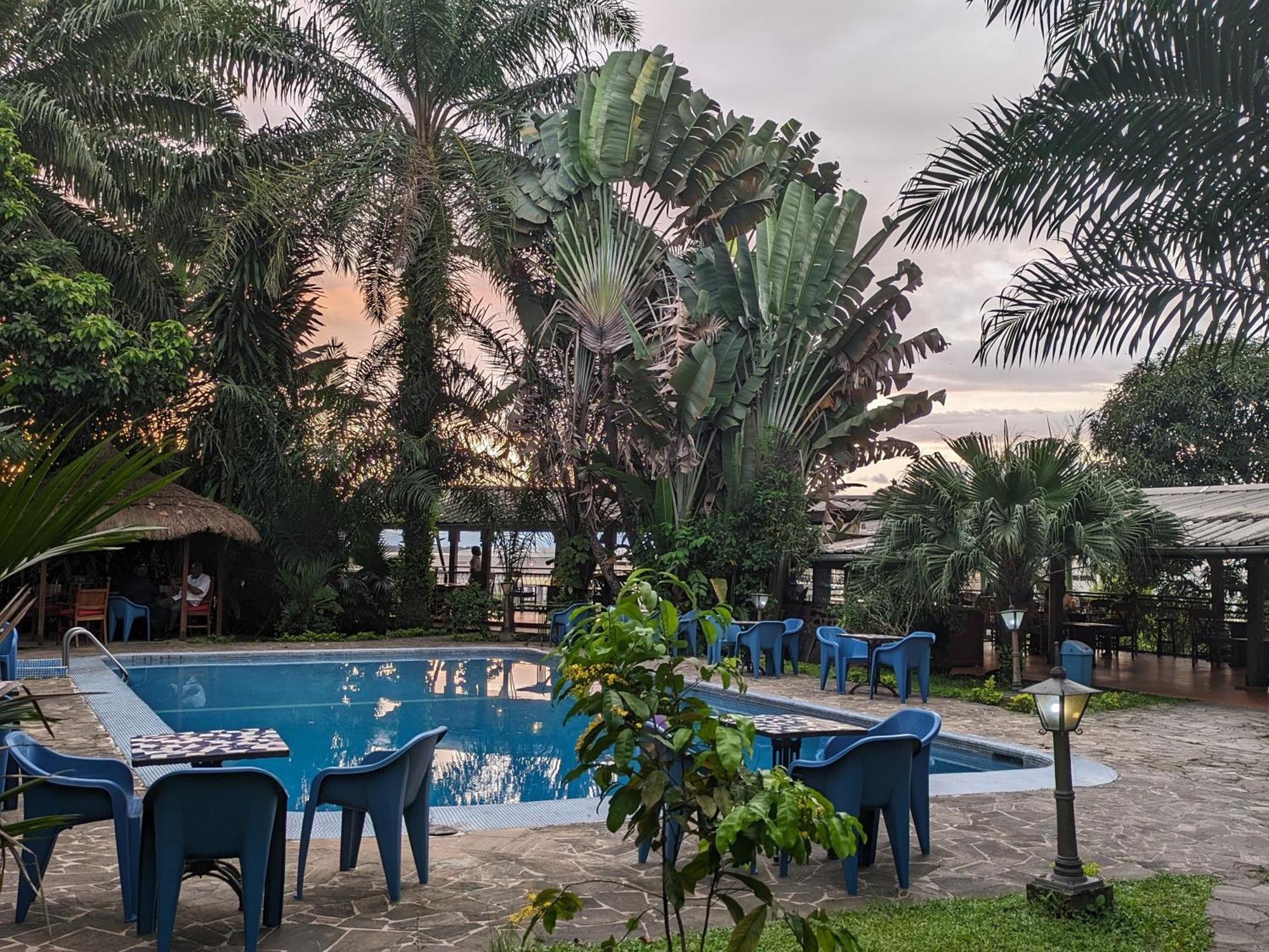 Foyer Du Marin Hotel Douala Eksteriør billede